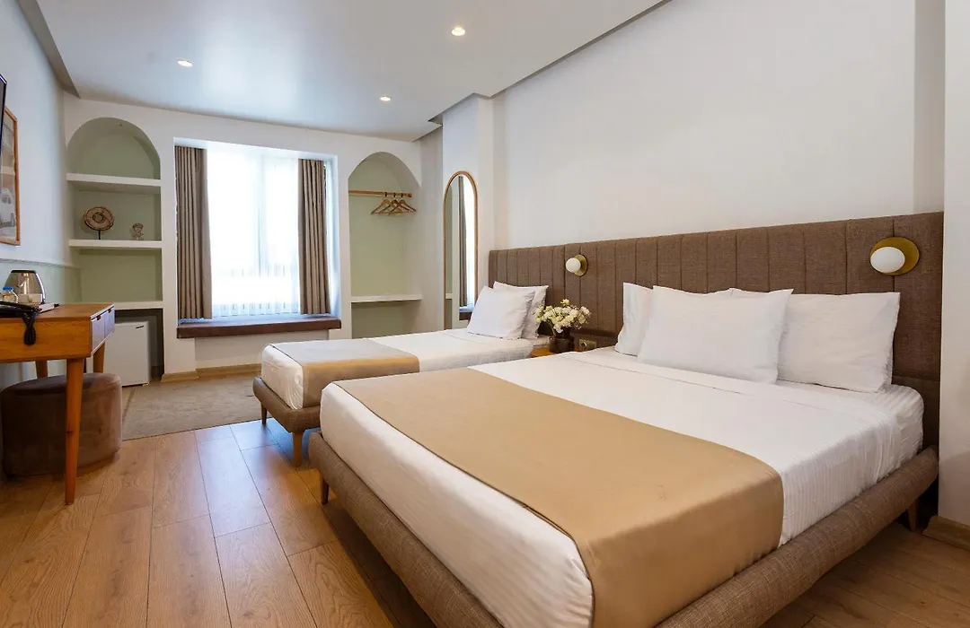 Meshk Airport Hotel-1